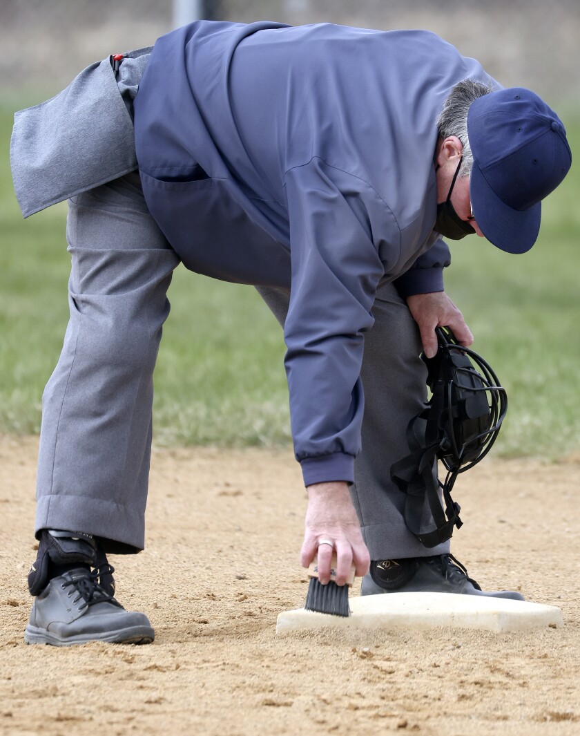 Umpire Fuses Are Getting Shorter and Shorter - Bleacher Nation