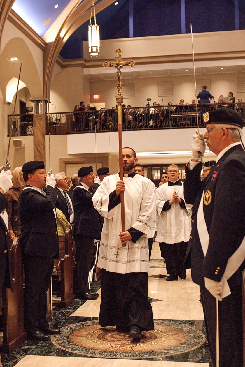 Dedication Cross Entering Mass with Knights on either side (Shanna Filzen Photography).jpg