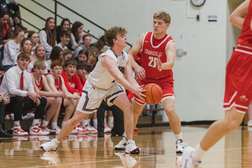 2-28-23ChamberlainvsP-GBoysBasketball-29.jpg