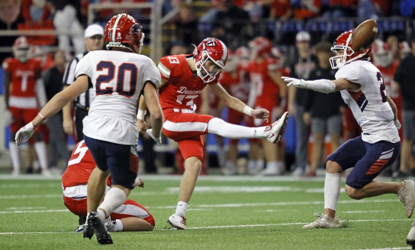 111222.sff.Dakota.Bowl.Shanley.Century11AA