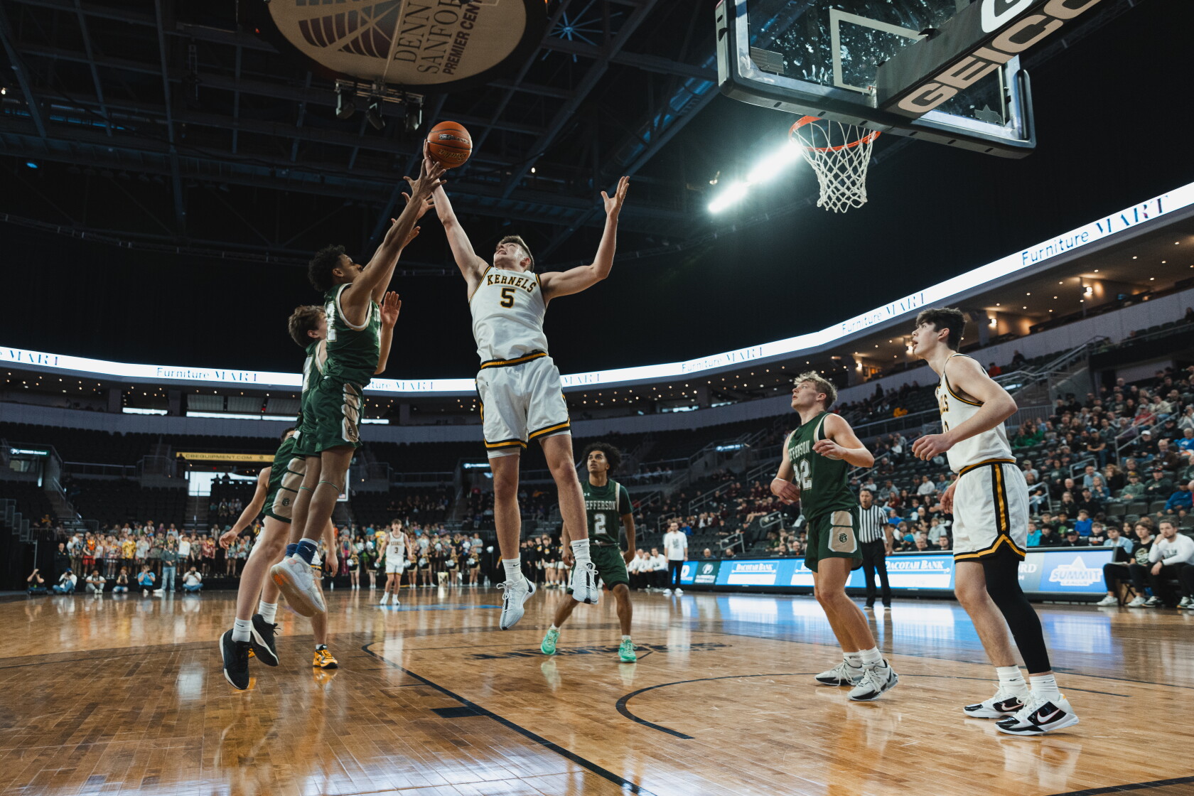Full listing of the 2024 South Dakota high school boys basketball all