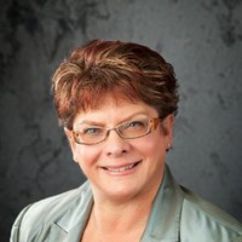 Sandy Hennum.jpg