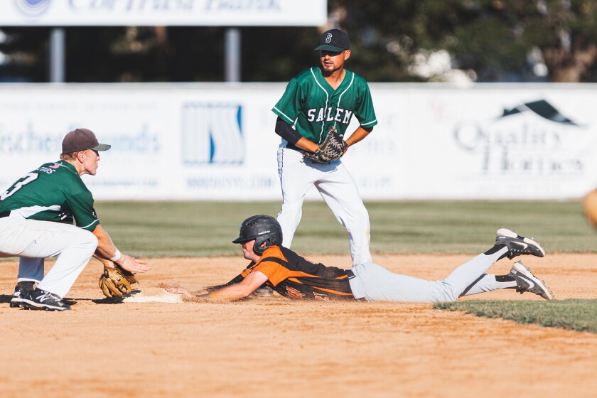 8-9-22StateAmateurBaseballSalemvsDimock-Emery-53.jpg