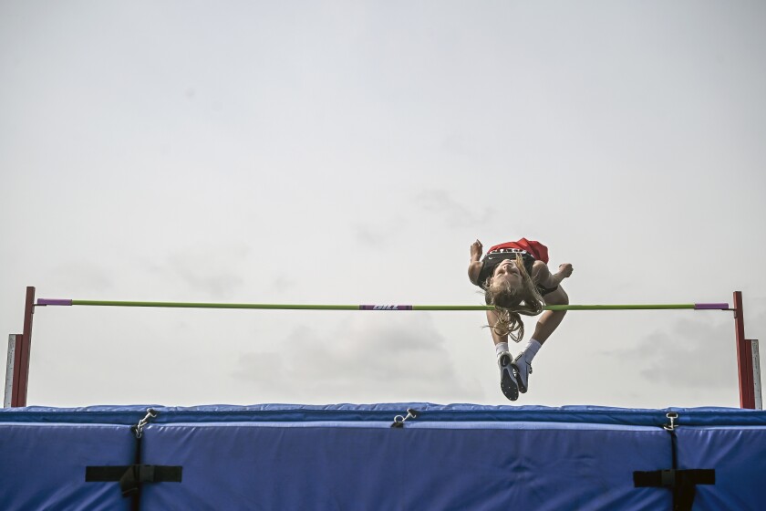 052121.N.DR.TRACK1.jpg