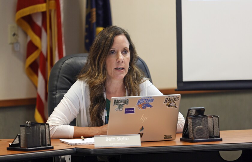 060722.N.FF.WestFargoSchoolBoard
