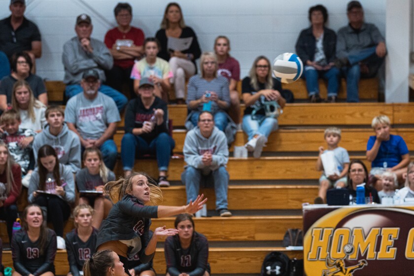 9-15-22PrepVolleyballCorsica-StickneyvsEthan-10.jpg