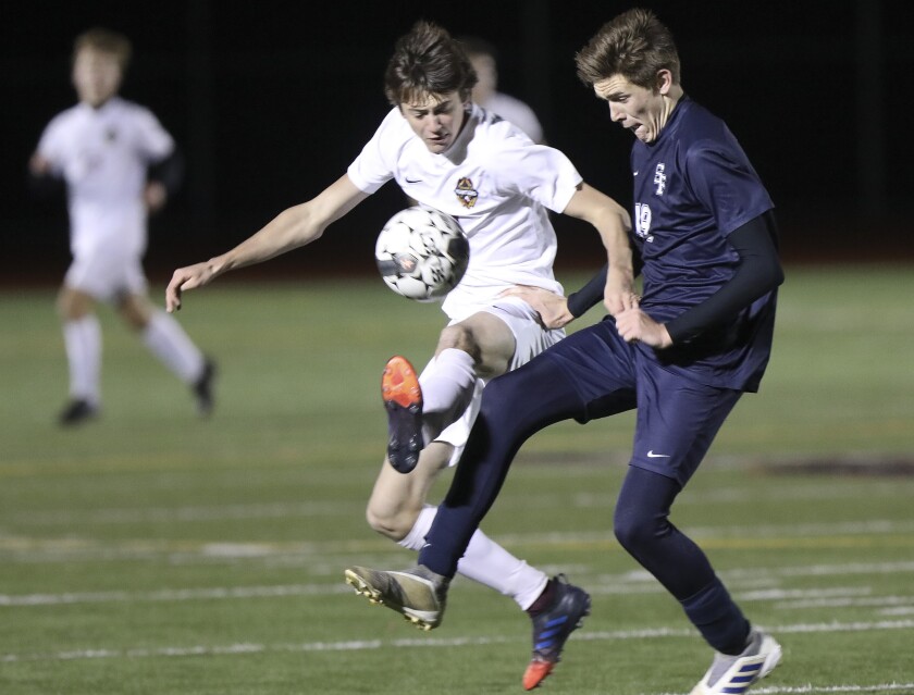 101819.S.DNT.BoyssoccerC2.jpg