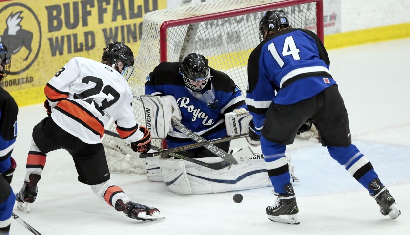 022116.s.ff.spudhockey