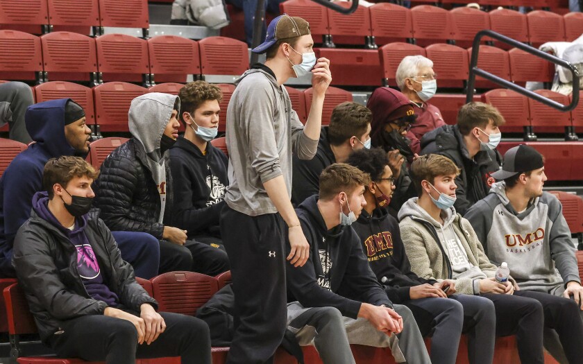 010822.S.DNT.UMDWHOOPS.C07.jpg