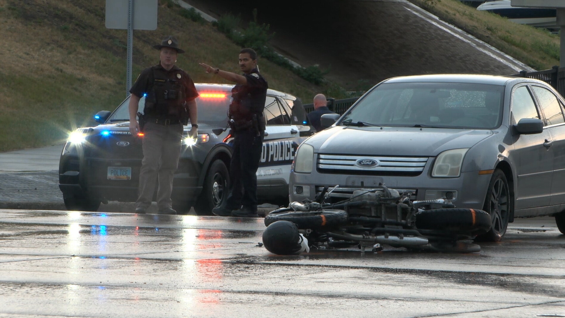 Serious crash involving motorcycle, 3 vehicles closes Fargo intersection