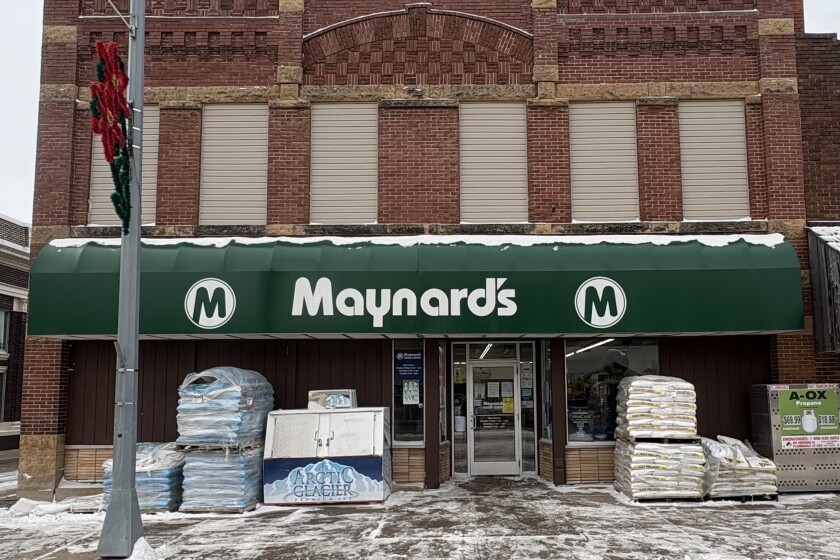 Maynard’s grocery store in Fulda is for sale - The Globe | News ...