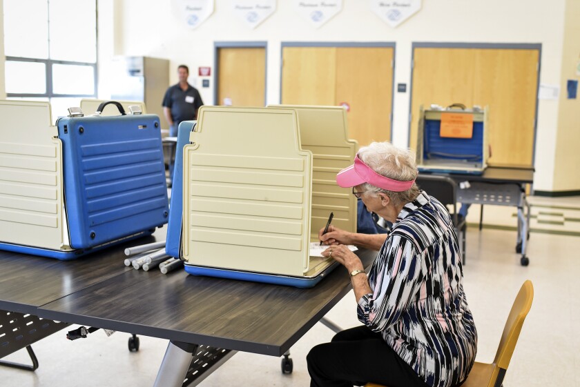 081022.N.BP.PRIMARY - 4.jpg