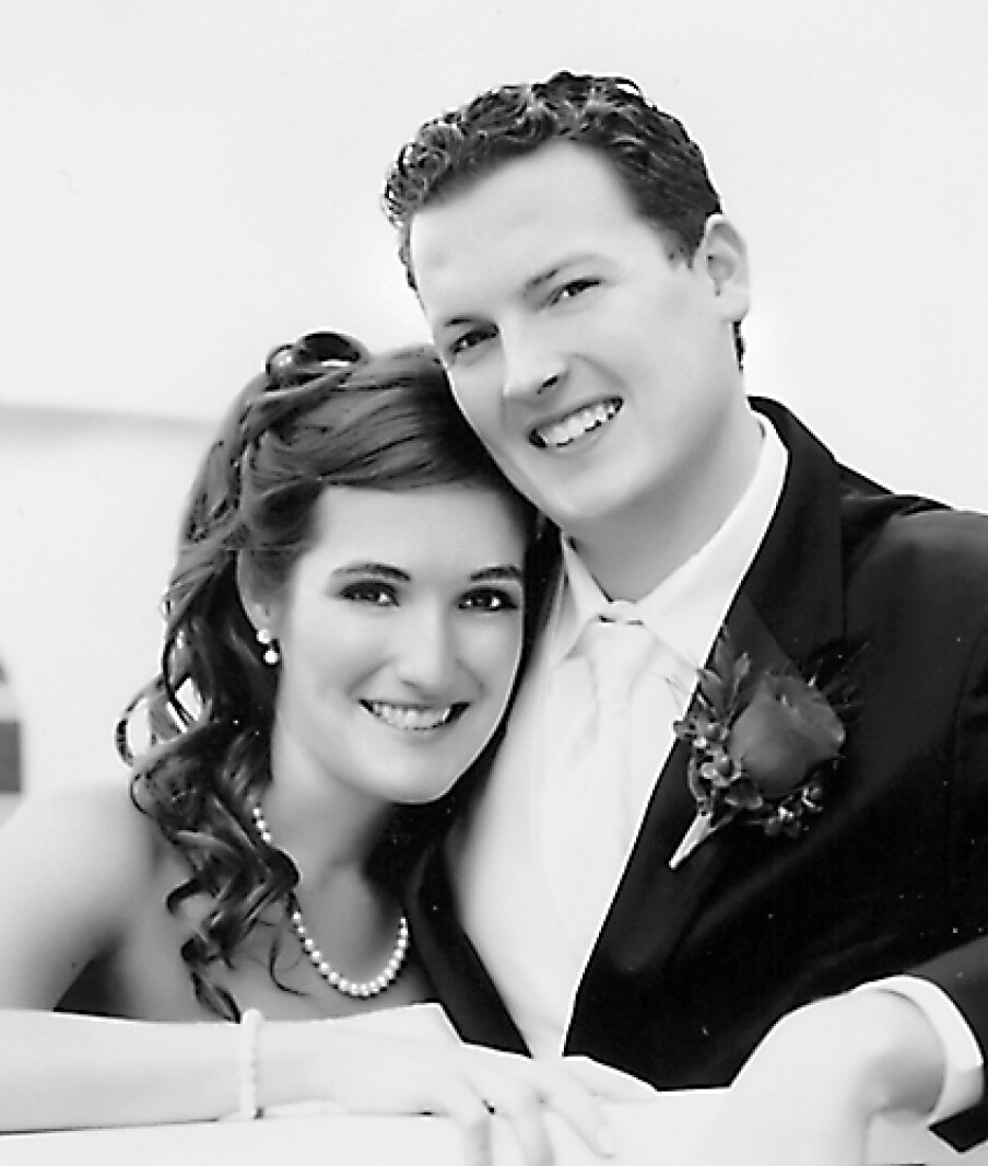 Married Herzog and Bryan Alexandria Echo Press News, weather and