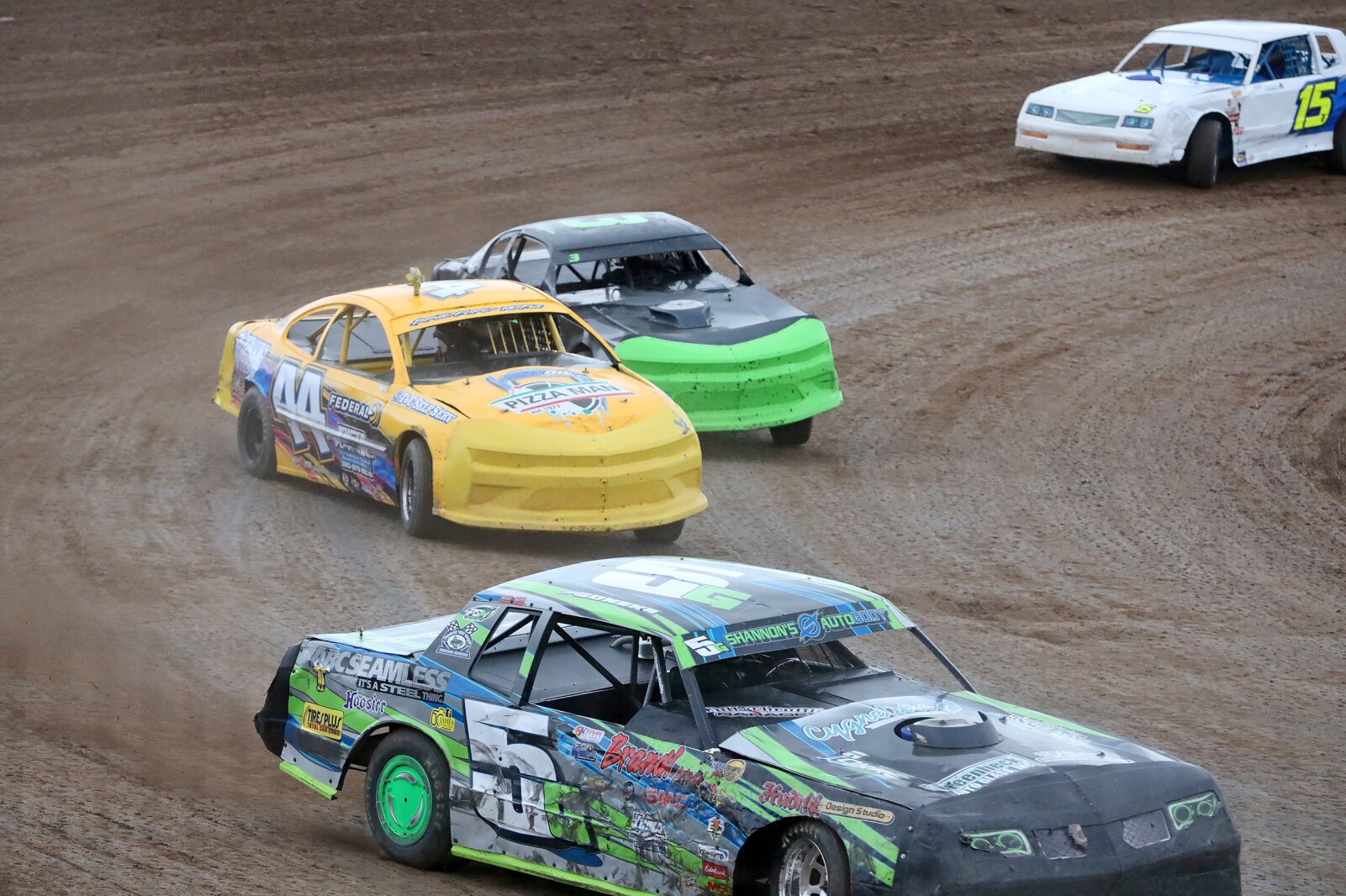 Cars race at North Central Speedway