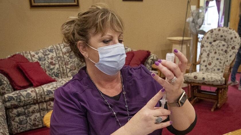mprfoley-vaccines-04-1400.jpg