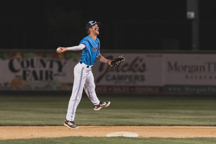 8-5-22StateAmateurBaseballDimock-EmeryvHartford-Humboldt-63.jpg