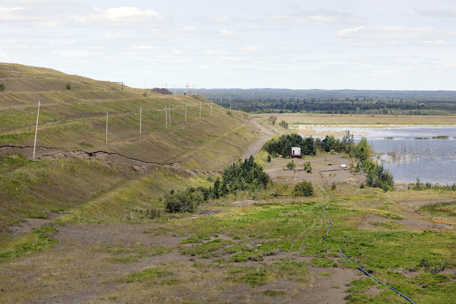 Proposed copper-nickel mine ditches tailings basin plan, reapplies for permit