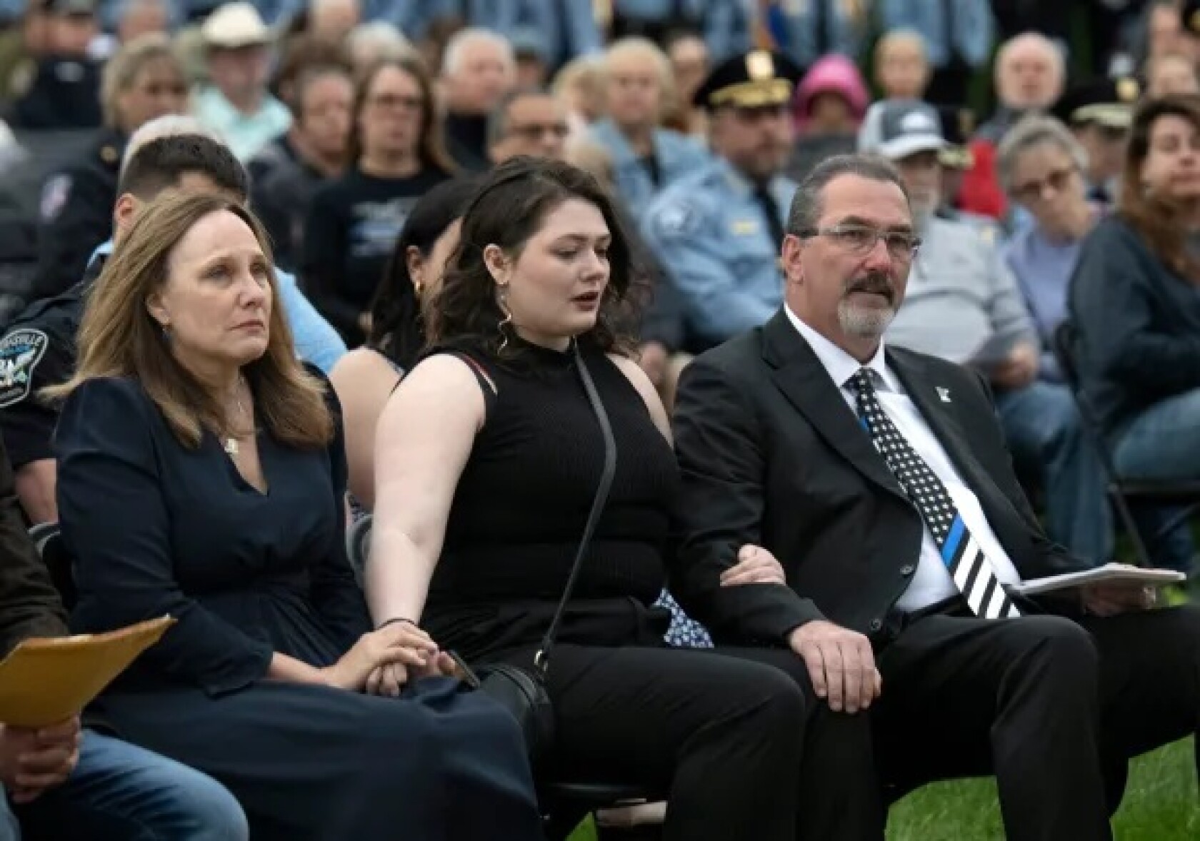 The women closest to Burnsville’s fallen first responders leaning on ...