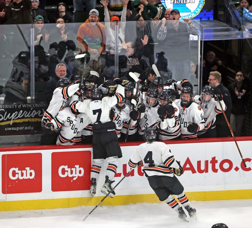 030825.S.FF.SpudsHornets