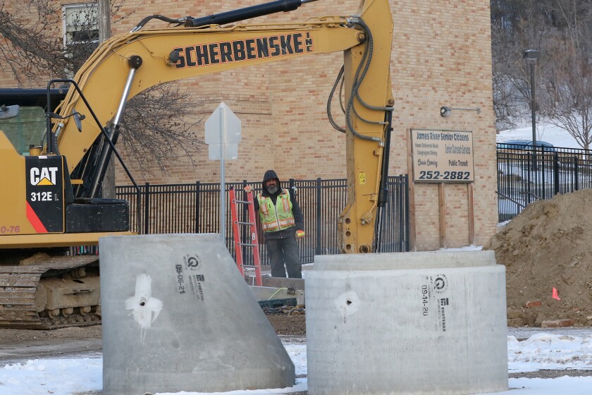 street work in the cold 122021