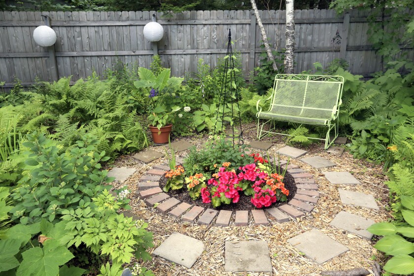 080319.F.DNT.GardenC2.jpg