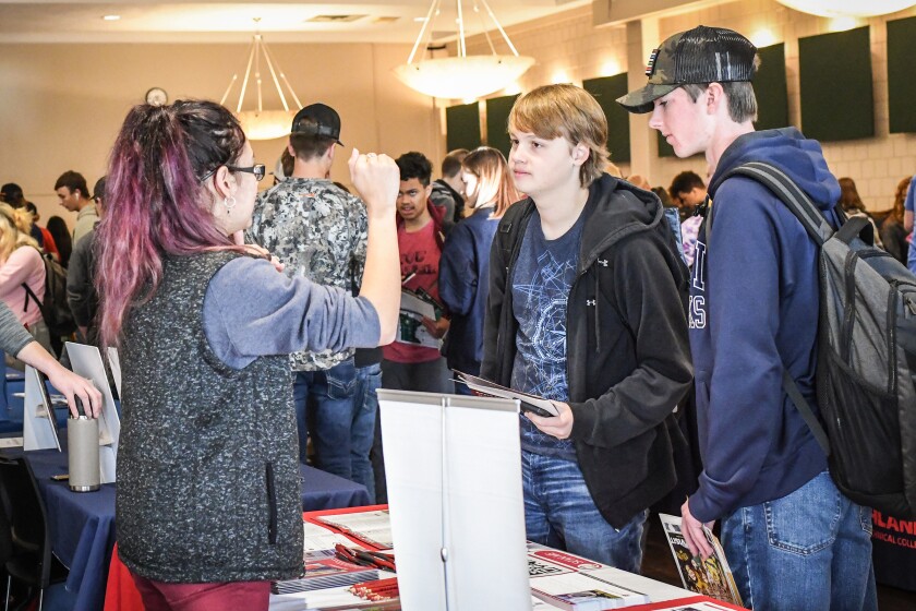 100122.N.BP.EDUCATIONFAIR 6.jpg