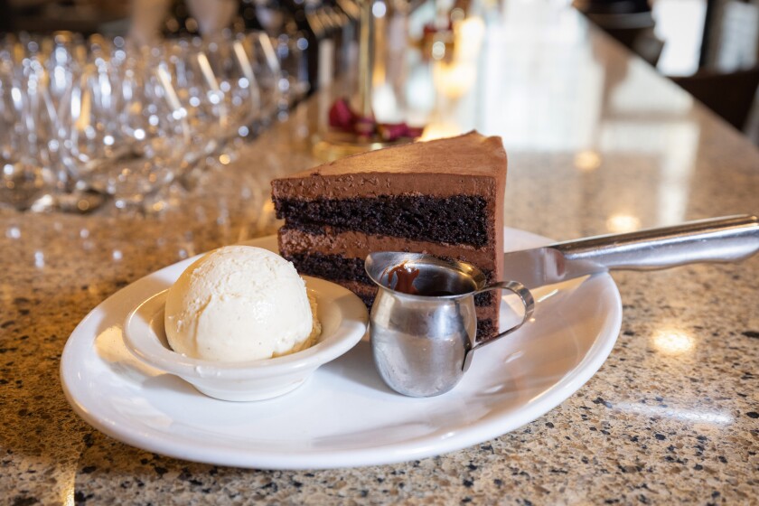 21-12-31-rm-best-dessert-6238.jpg