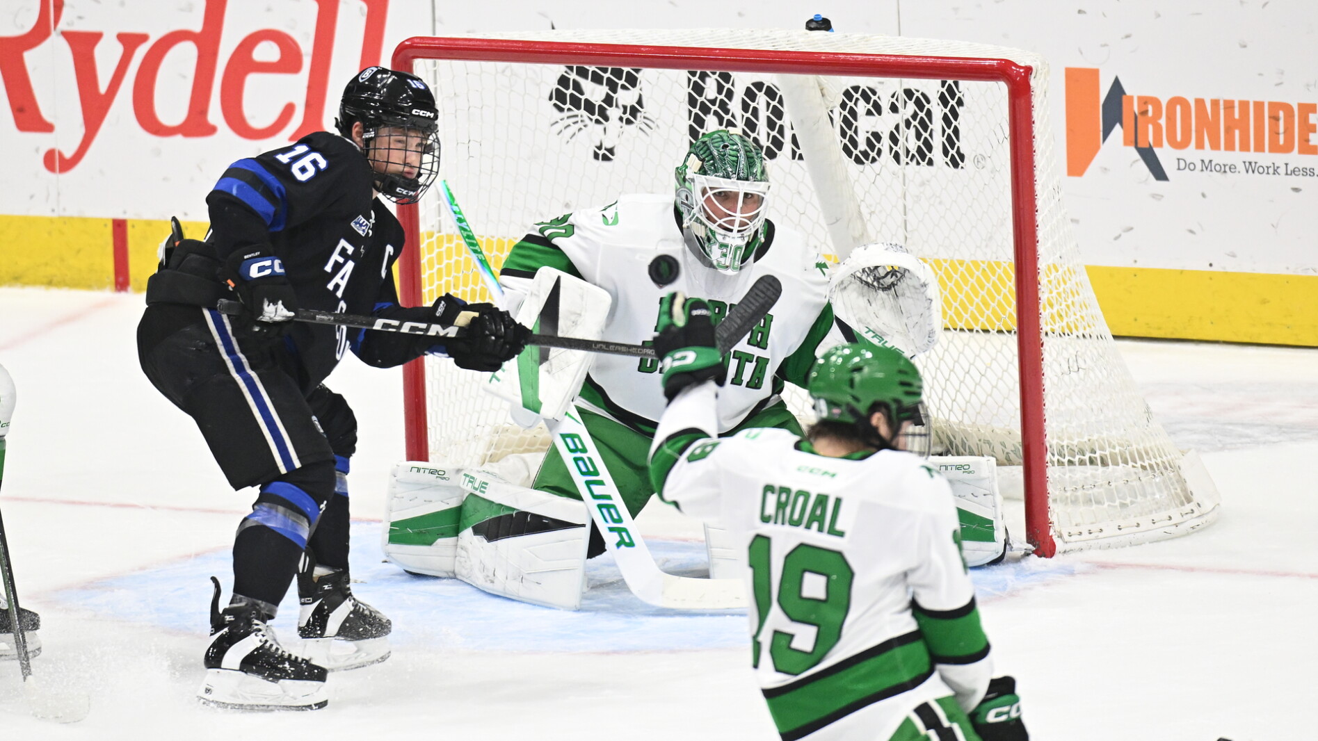 Caleb Heil makes UND history with second straight shutout