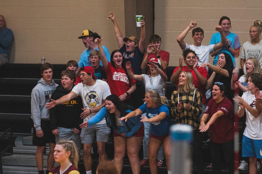 9-29-22VolleyballMitchellvsRoosevelt-55.jpg