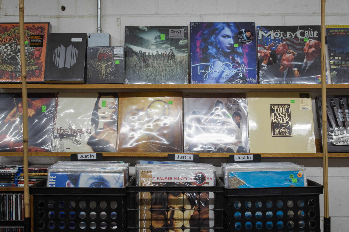 Viynl Rochester Club Thanks to artists like Taylor Swift, vinyl records are thriving in ...