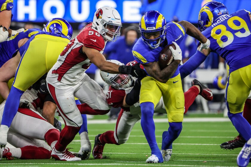 SPORTS-FBN-RAMS-AKERS-BAKER-LA