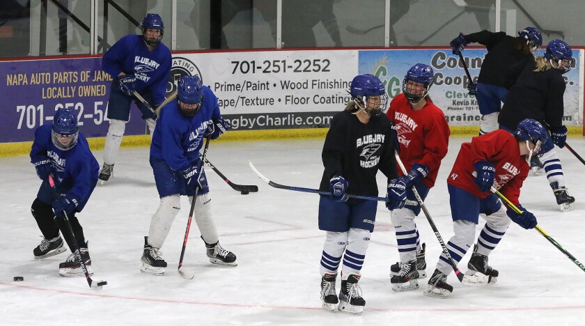 jhs girls hockey practice one 112122.jpg