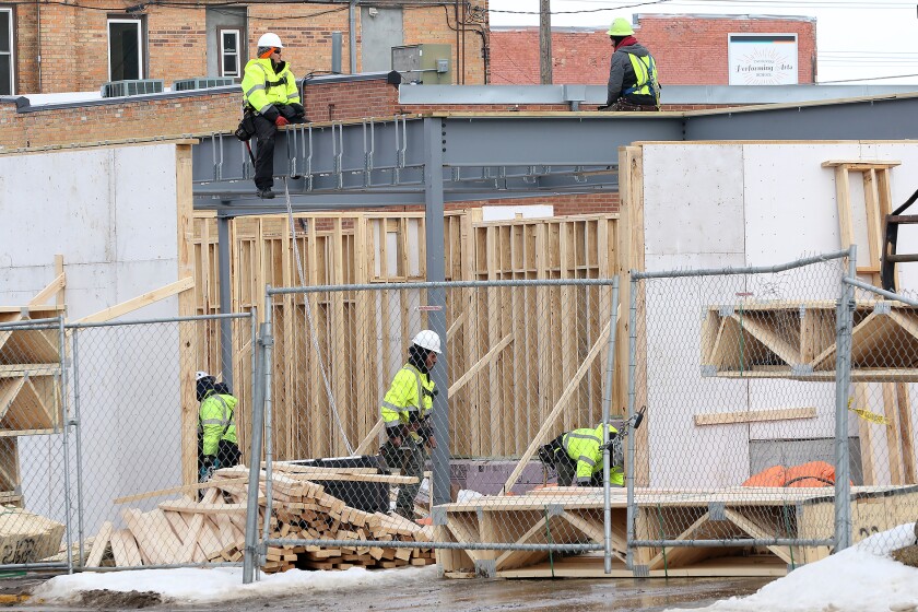 eagle flats housing construction 020822.jpg
