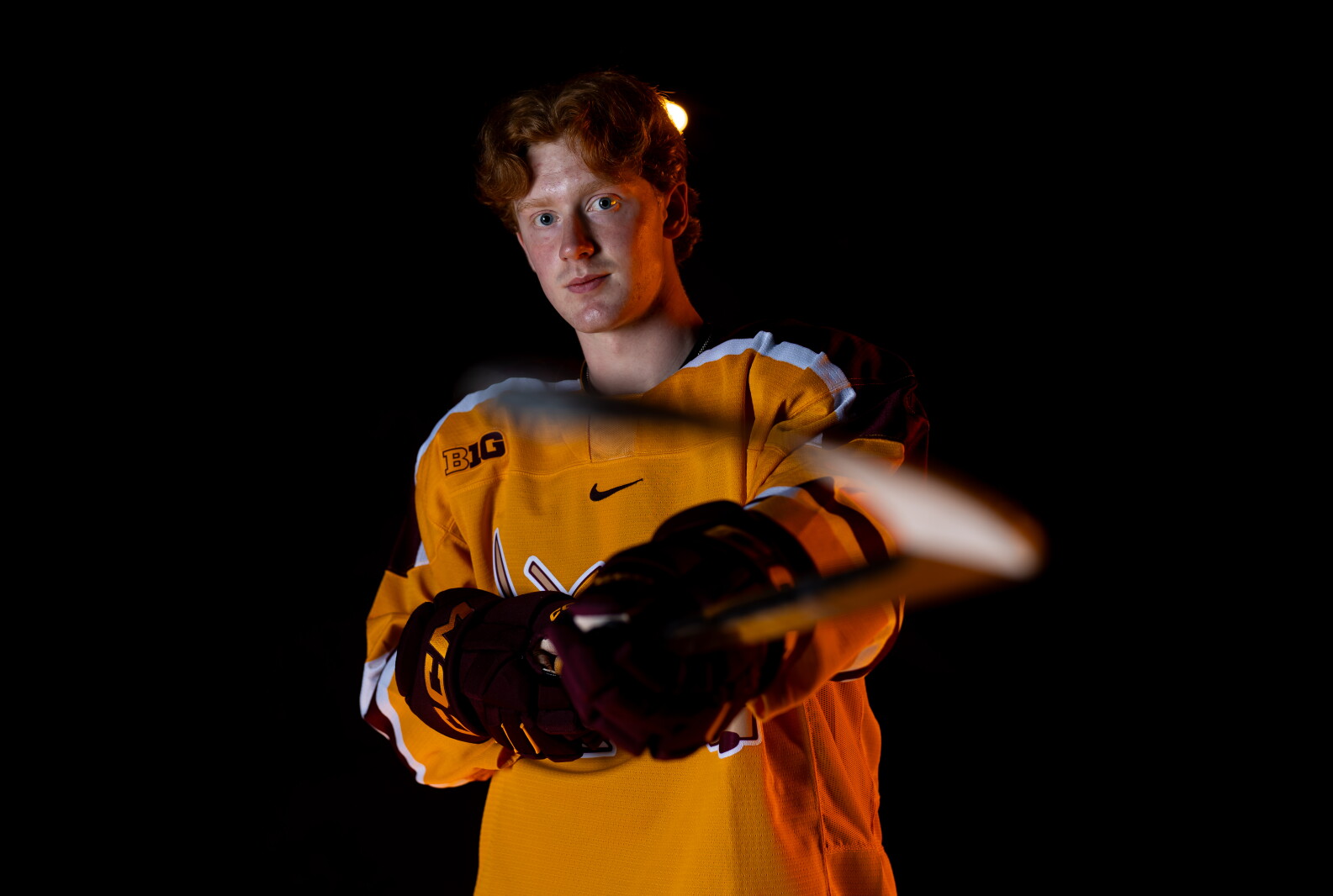 August Falloon reunites with an old friend as a member of Gophers ...