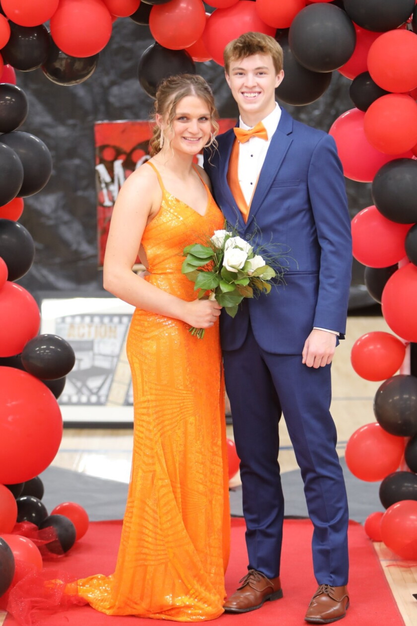 Prom Forum Brandon-Evansville High School Prom 2024 - PHOTOS - Alexandria Echo ...