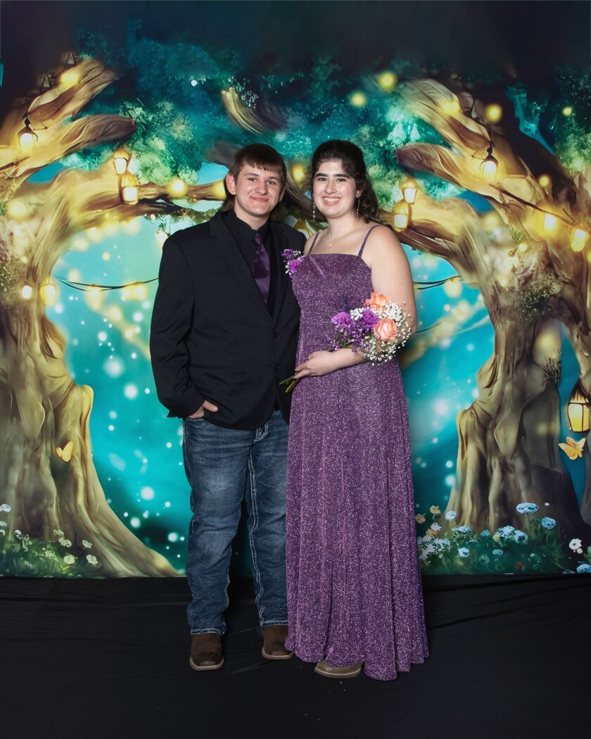 Jackson Graff and Jaden Lamm_OsakisProm2026.jpg