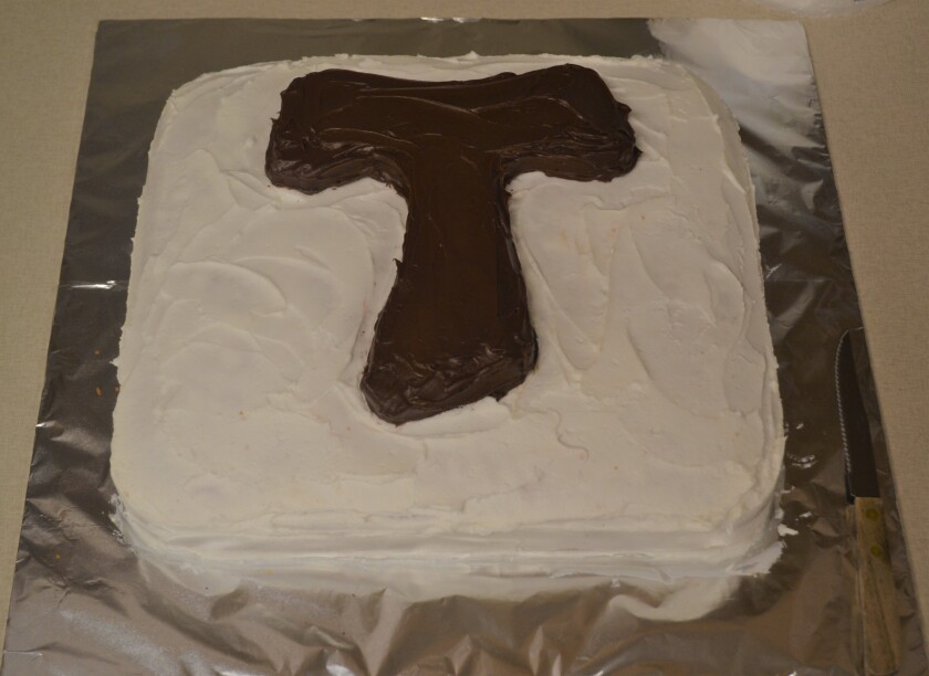 LayFranciscans_TaoCrossCake.jpg