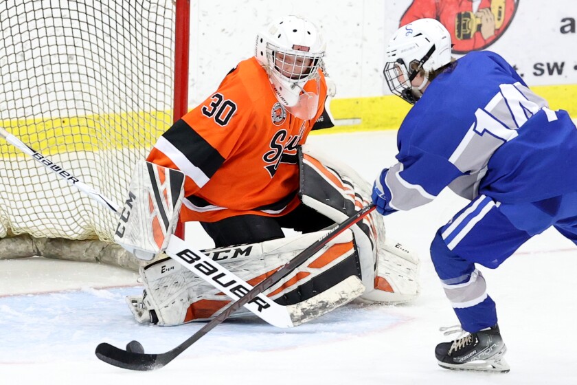 011621.s.ff.SpudsHockey.Vannett