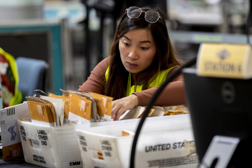 US-NEWS-MAIL-VOTING-3-LA