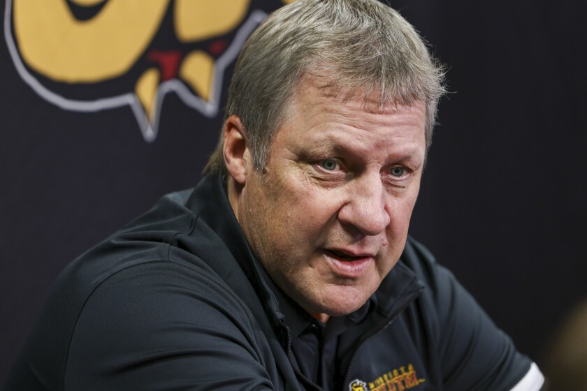 Fallen player was special to UMD coach Scott Sandelin - Duluth News ...