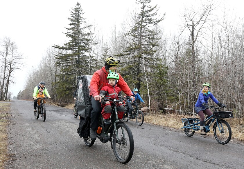 041421.f.dnt.BikeDad3.jpg