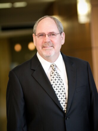 Dr. Peter Henry