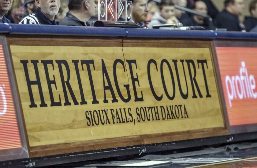 122619.S.DR.HOOPCITYCLASSIC_TOP10_InSiouxFalls.jpg