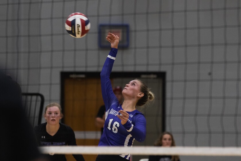 9-14-22VolleyballNorthwesternvsDWU-16.jpg