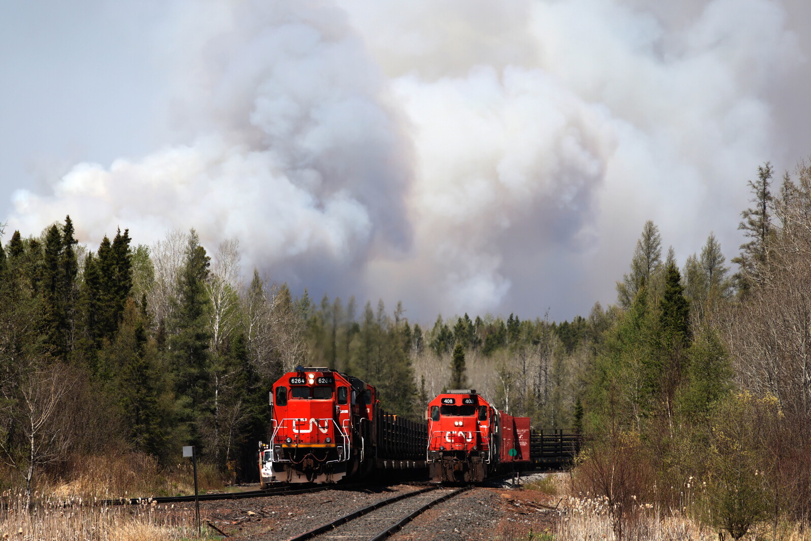 If no rain, gusting wind may be ‘game-changer’ for NE fires, sheriff ...