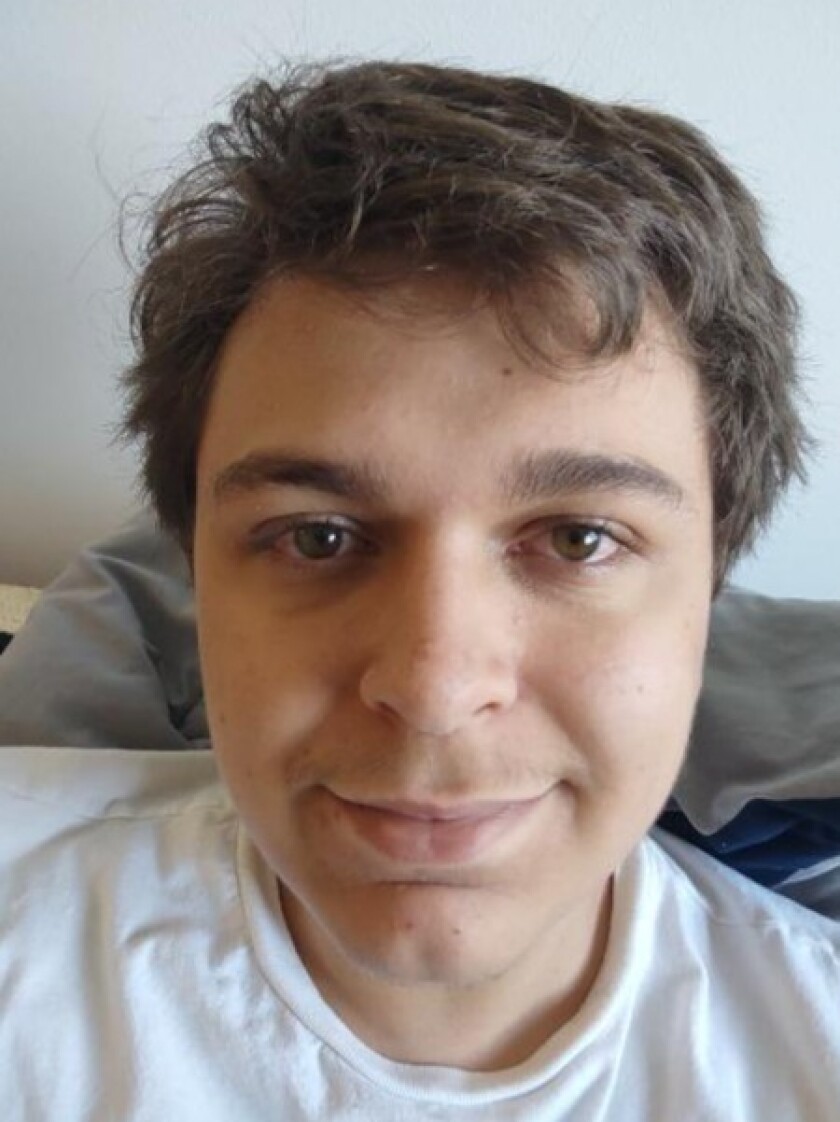 62c30e4469e628088507bdf7.jpg