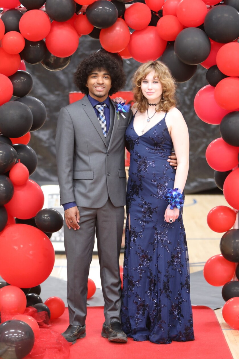Prom Forum Brandon-Evansville High School Prom 2024 - PHOTOS - Alexandria Echo ...
