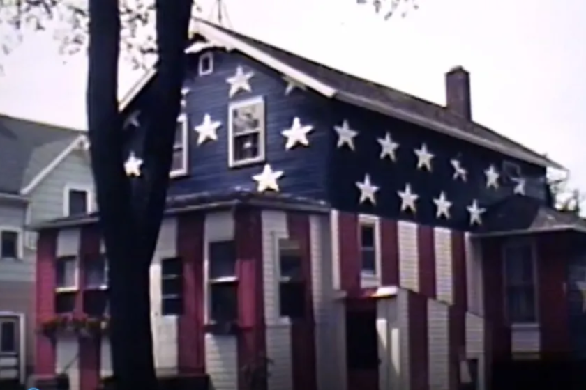flag_house.png