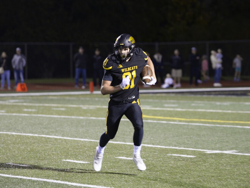 093022.S.WCT.WILDCATS.FOOTBALL.CHRISTENSENRETURN.jpg