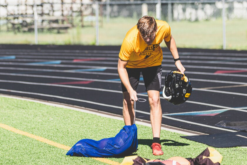 8-8-22HighSchoolFootballPracticeMitchell-22.jpg